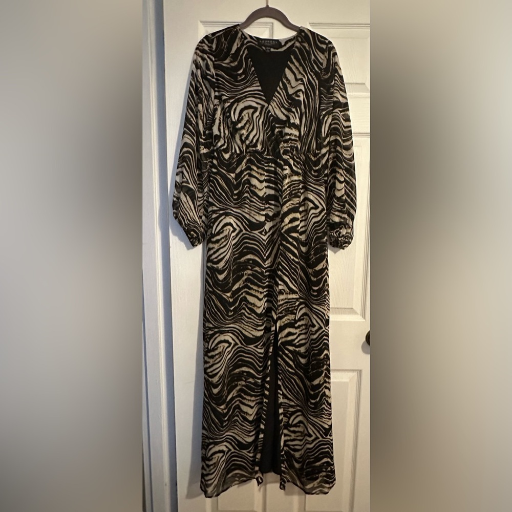 Laundry By Shelli Segal Zebra Print Long Sleeve Dress with slit to knee level